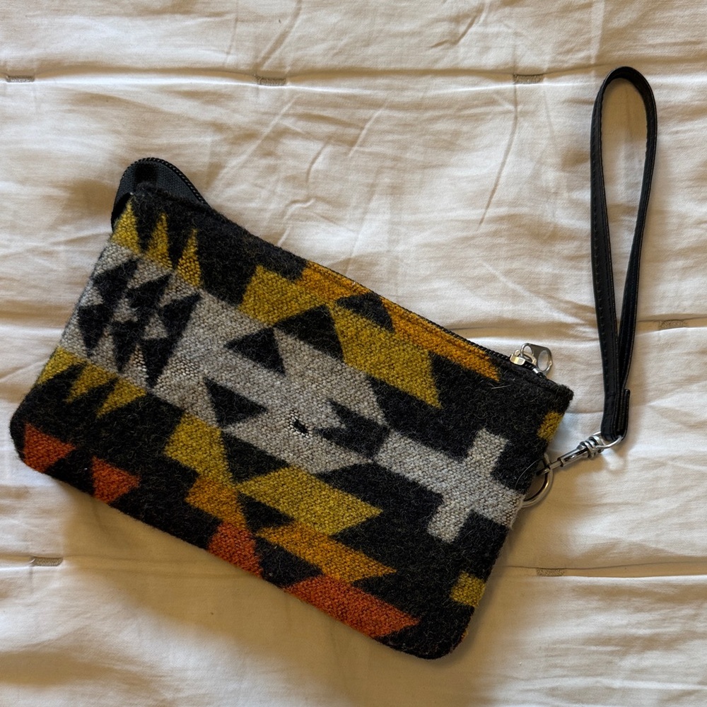 Pendleton Black And Yellow Patterned Wristlet - image 2